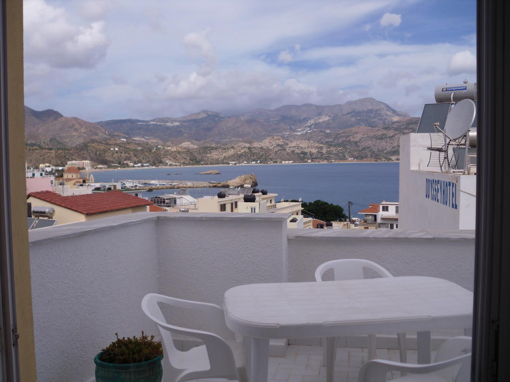 Mertonas Studios Karpathos Town  Exterior photo